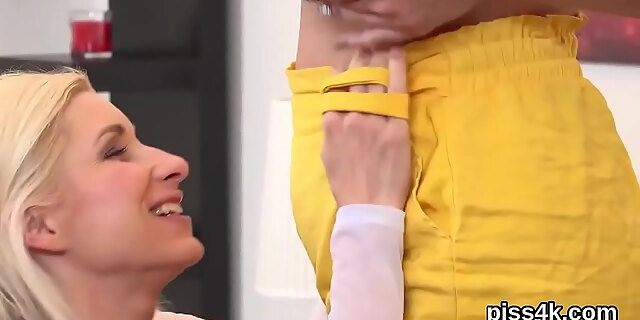 pissing